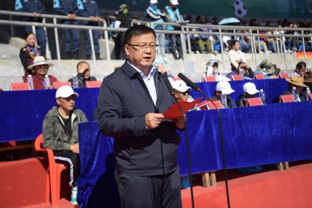 不接受道歉！巴媒：小罗比尼奥称被内马尔掌掴辱骂，要求球队追责